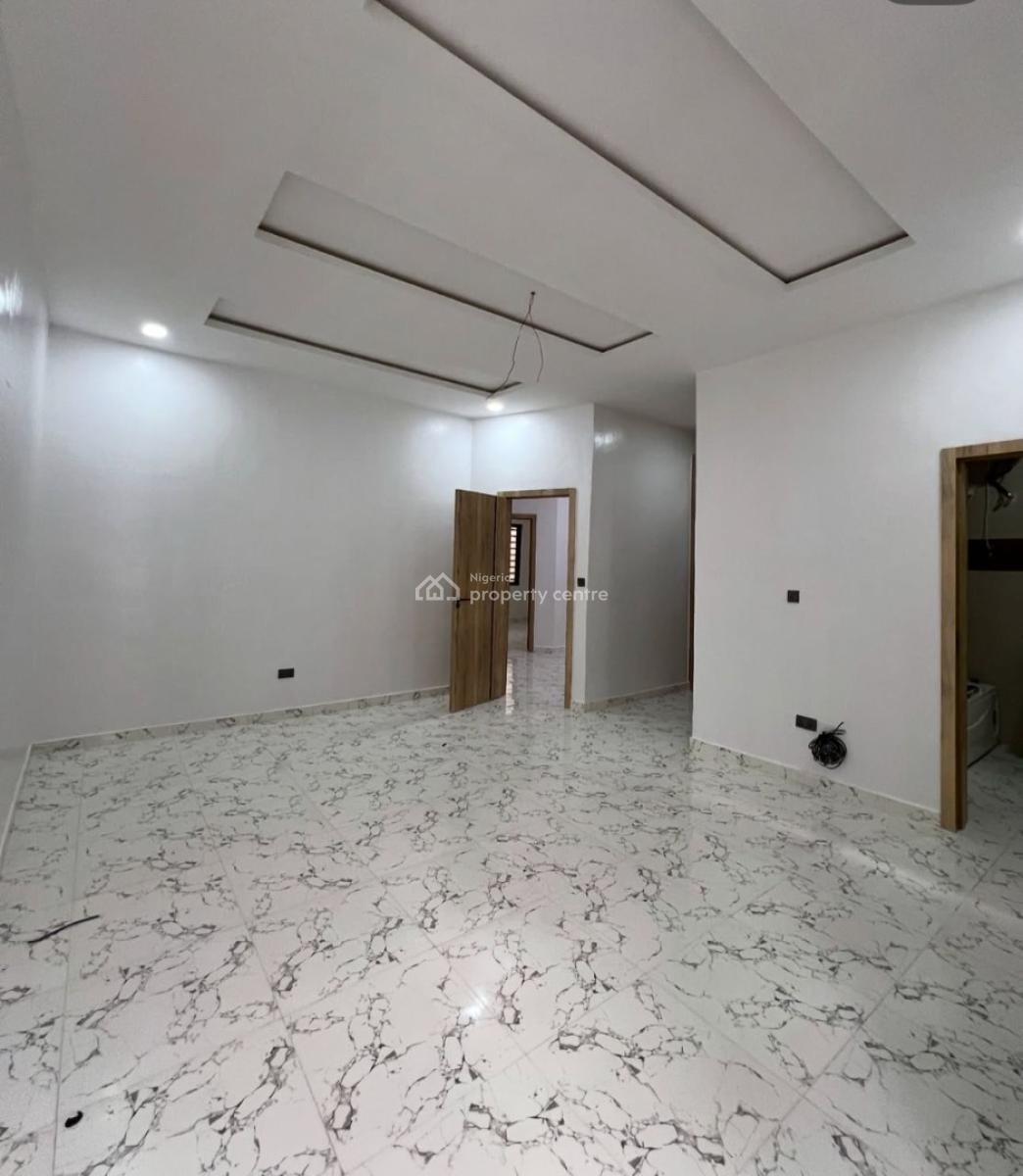 4 Bedroom Terrence Duplex, Mobile Road, Ilaje, Ajah, Lagos, Terraced Duplex for Rent