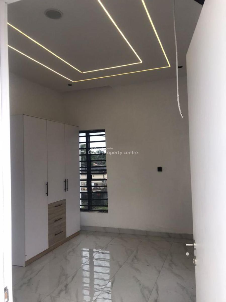 Luxury 5-bedroom Semi-detached Duplex + Studio/box Room & Bq, Step Into Elegance and Comfort with This Exquisitely Built 5-bedroom, Ikeja Gra, Ikeja, Lagos, Semi-detached Duplex for Sale