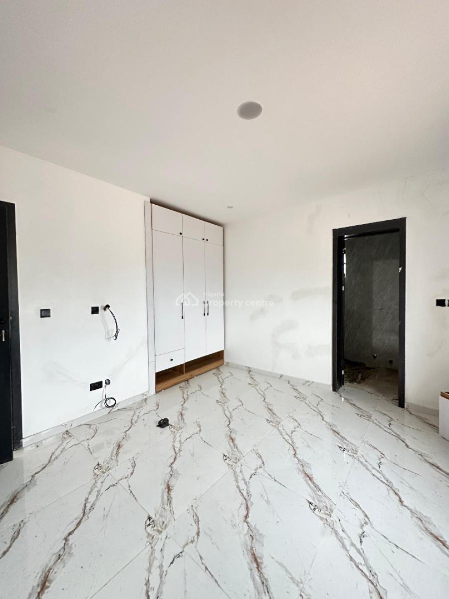 Contemporary 2 Bedroom Apartment with Pool, Gym and Elevator, Ikate Elegushi, Lekki, Lagos, Flat / Apartment for Sale