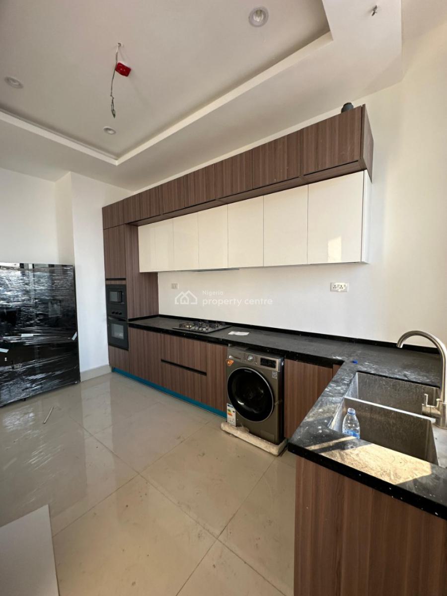 an Exceptionally Designed Luxurious Serviced 3 Bedroom Flat with a Bq, Lekki Phase 1, Lekki, Lagos, Flat / Apartment for Sale