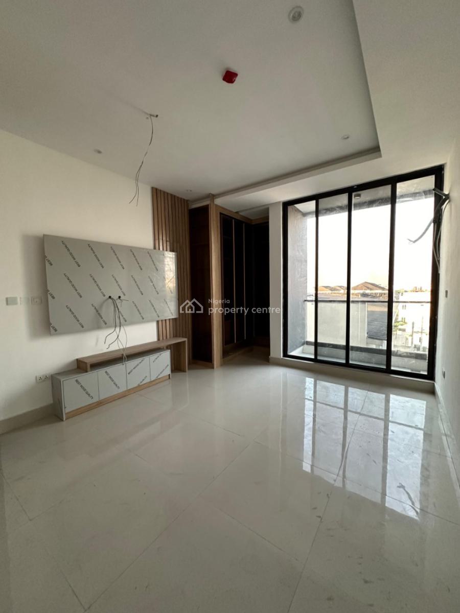 an Exceptionally Designed Luxurious Serviced 3 Bedroom Flat with a Bq, Lekki Phase 1, Lekki, Lagos, Flat / Apartment for Sale