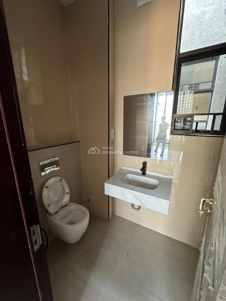 an Exceptionally Designed Luxurious Serviced 3 Bedroom Flat with a Bq, Lekki Phase 1, Lekki, Lagos, Flat / Apartment for Sale