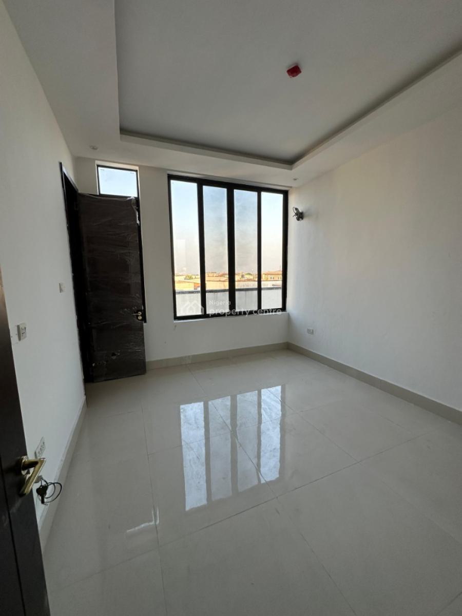 an Exceptionally Designed Luxurious Serviced 3 Bedroom Flat with a Bq, Lekki Phase 1, Lekki, Lagos, Flat / Apartment for Sale