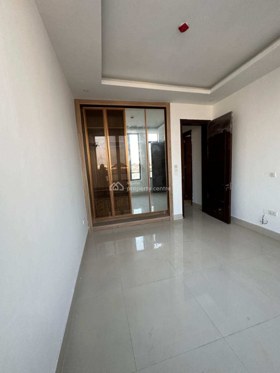 an Exceptionally Designed Luxurious Serviced 3 Bedroom Flat with a Bq, Lekki Phase 1, Lekki, Lagos, Flat / Apartment for Sale