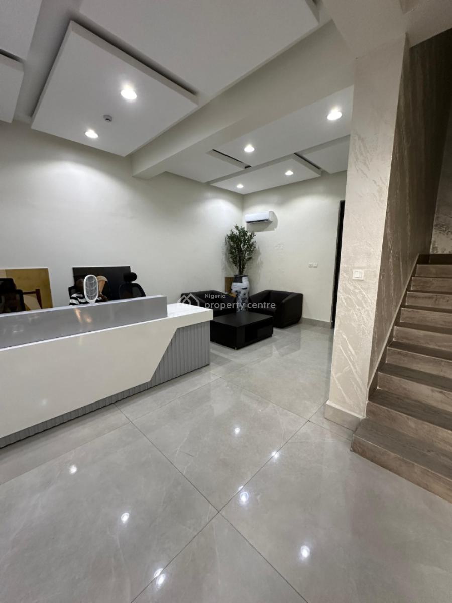 an Exceptionally Designed Luxurious Serviced 3 Bedroom Flat with a Bq, Lekki Phase 1, Lekki, Lagos, Flat / Apartment for Sale