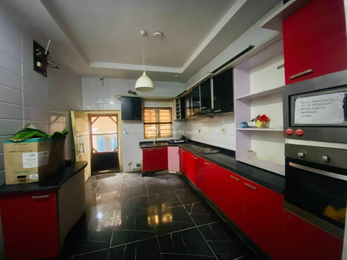 Luxurious Master Bedroom Shared Apartment, Ikate, Lekki Phase 1, Lekki, Lagos, Flat / Apartment for Rent