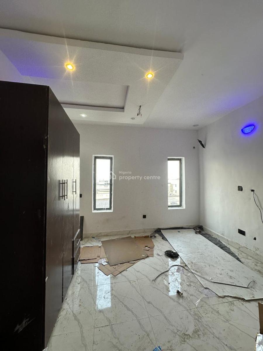 Exquisite Luxury Spacious 2 Bedroom Apartment in a Secured Estate, Ajah, Lagos, Flat / Apartment for Sale
