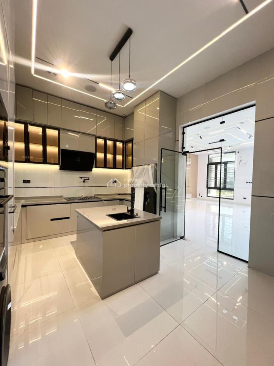 5 Bedroom Fully Detached Duplex with a Bq, Chevron, Lekki, Lagos, Detached Duplex for Sale