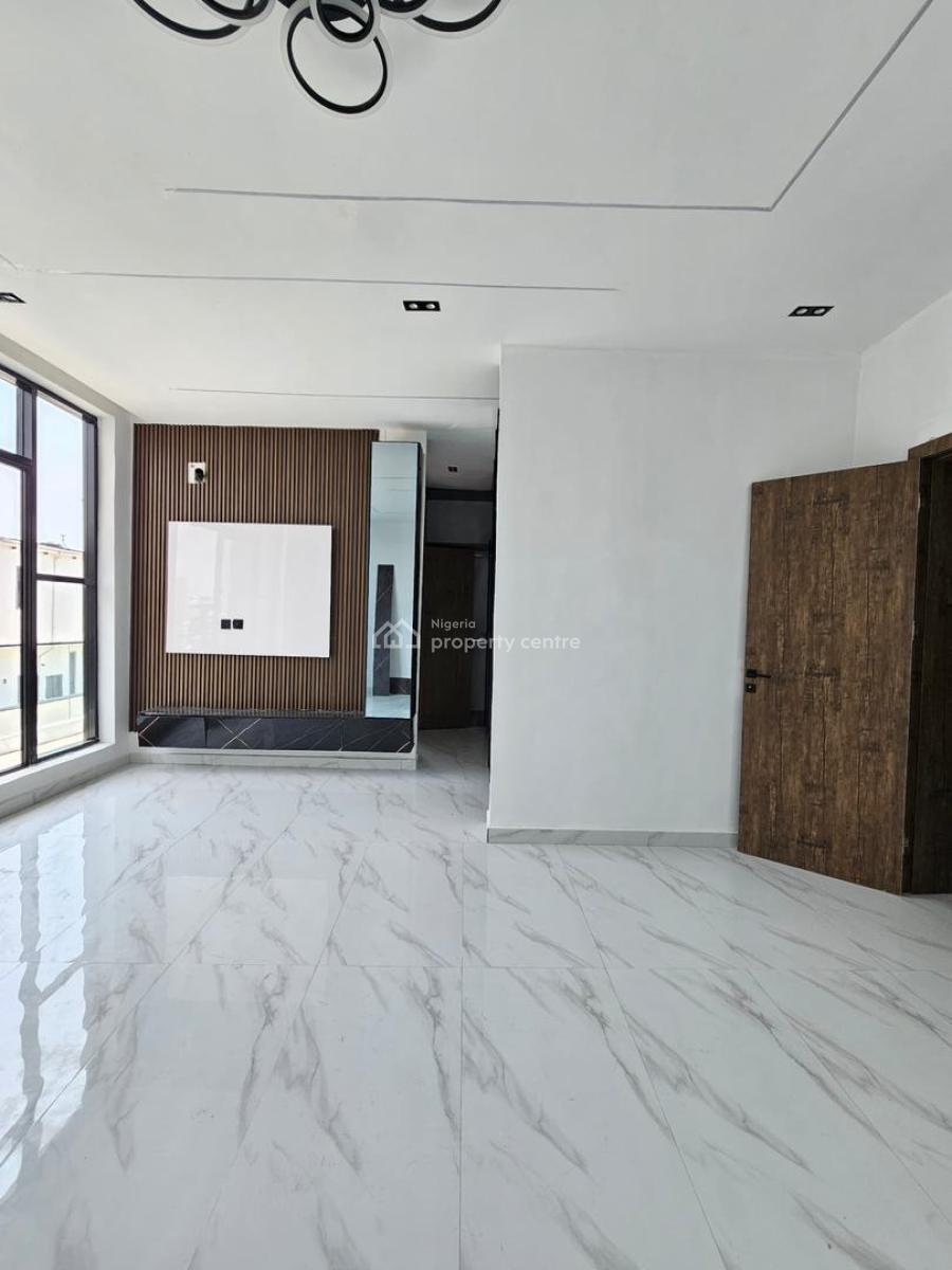 Well-built Luxury Spacious 4 Bedroom Semi-detached Duplex with Bq, Ajah, Lagos, Semi-detached Duplex for Sale