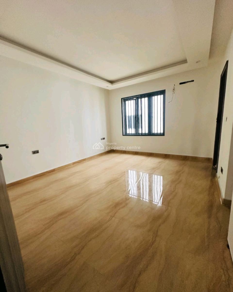 Fantastic Built 4 Bedroom Maisonette   Price: 250m  Title: Certifi, Surulere, Lagos, House for Sale