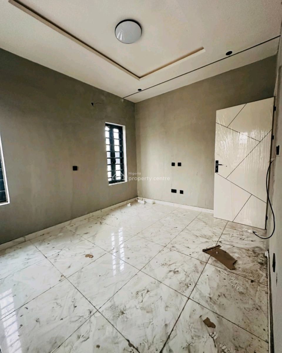 Spaciously Built 5 Bedroom Fully Detached Duplex, Omole Phase 1, Ikeja, Lagos, House for Sale