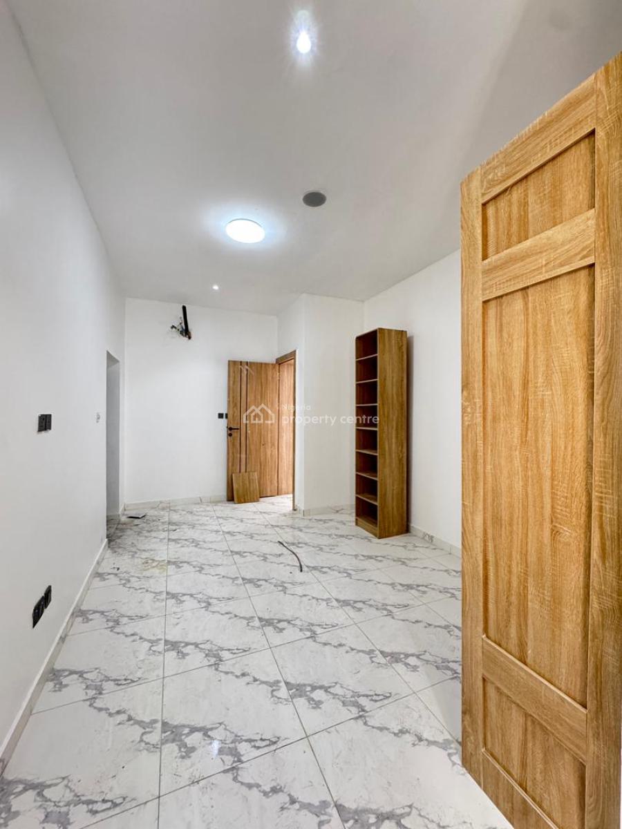 Fully Serviced 2 Bedroom Apartment, Orchid Road Lekki Lagos, Lekki, Lagos, Flat / Apartment for Sale