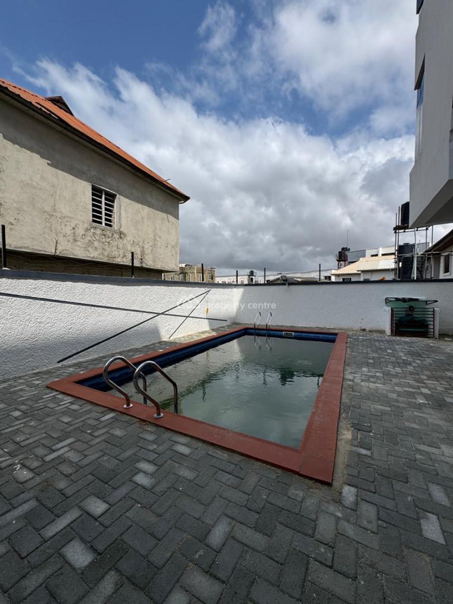 Fully Serviced 2 Bedroom Apartment, Orchid Road Lekki Lagos, Lekki, Lagos, Flat / Apartment for Sale