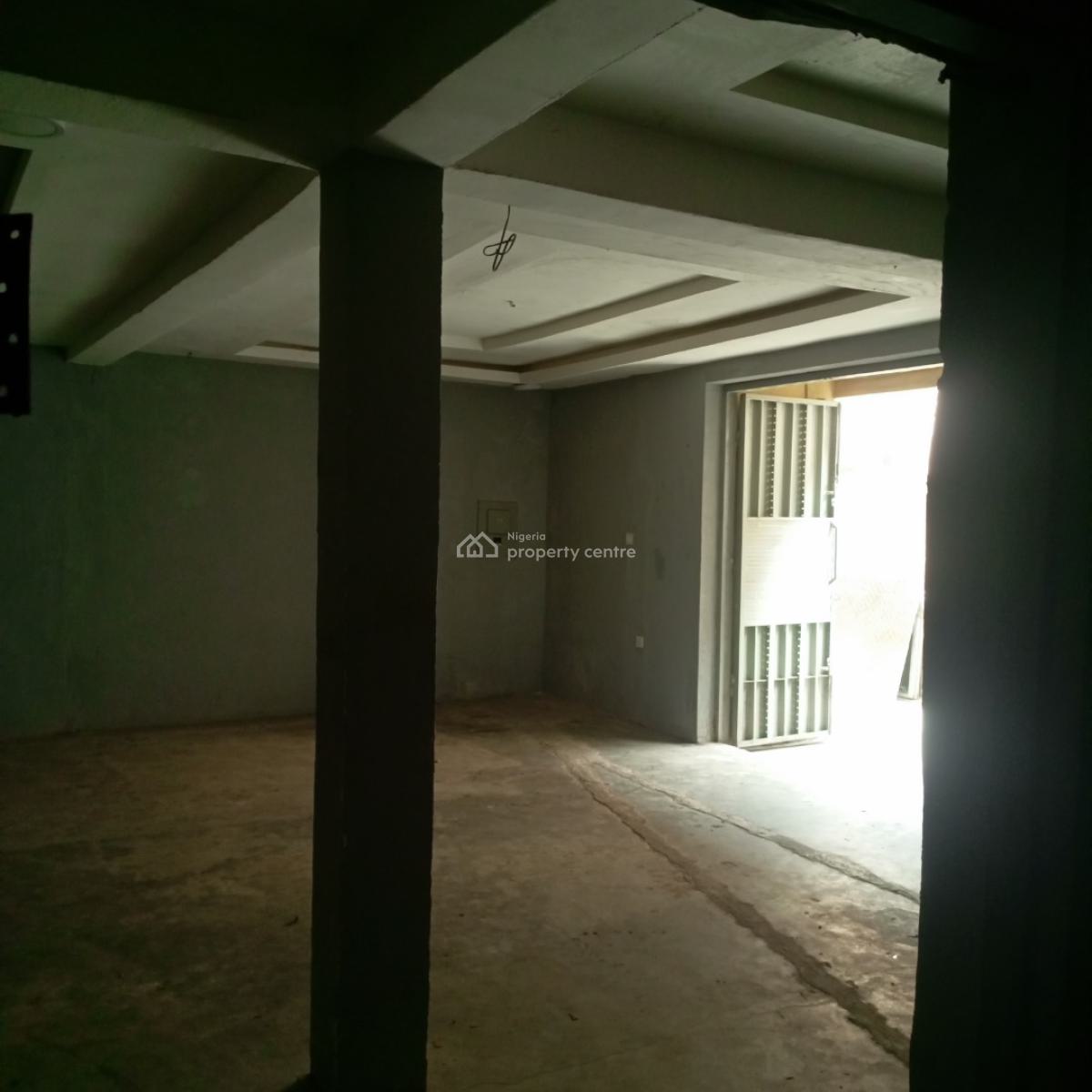 Nice Located and Well Maintained Warehouse, Off Babs Animashaun, Bode Thomas, Surulere, Lagos, Warehouse for Rent