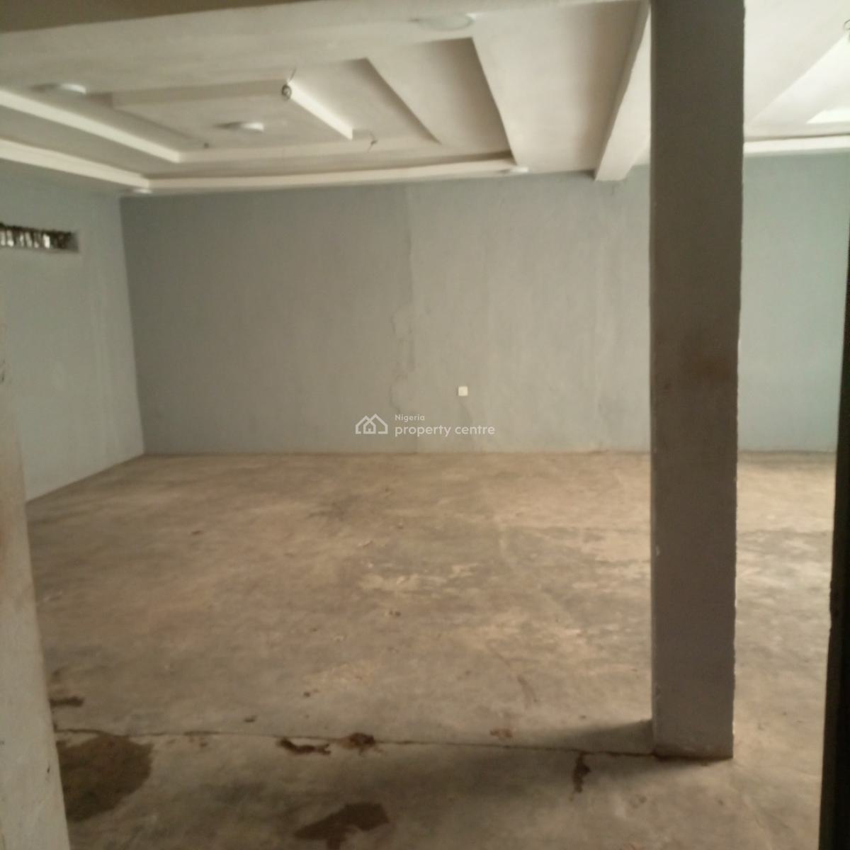 Nice Located and Well Maintained Warehouse, Off Babs Animashaun, Bode Thomas, Surulere, Lagos, Warehouse for Rent