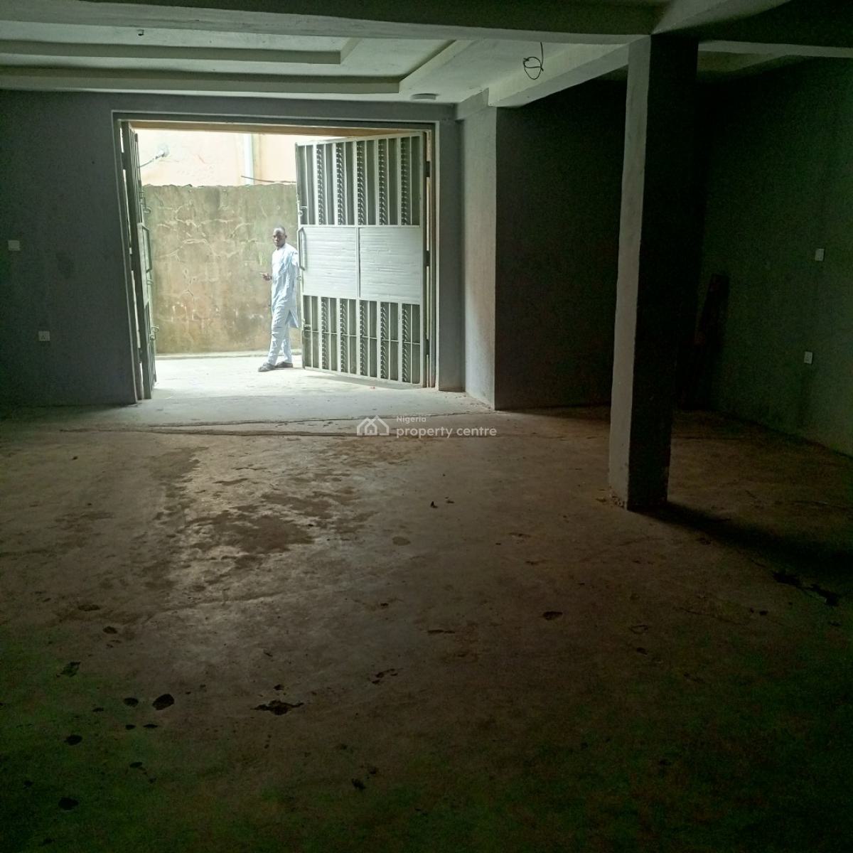 Nice Located and Well Maintained Warehouse, Off Babs Animashaun, Bode Thomas, Surulere, Lagos, Warehouse for Rent