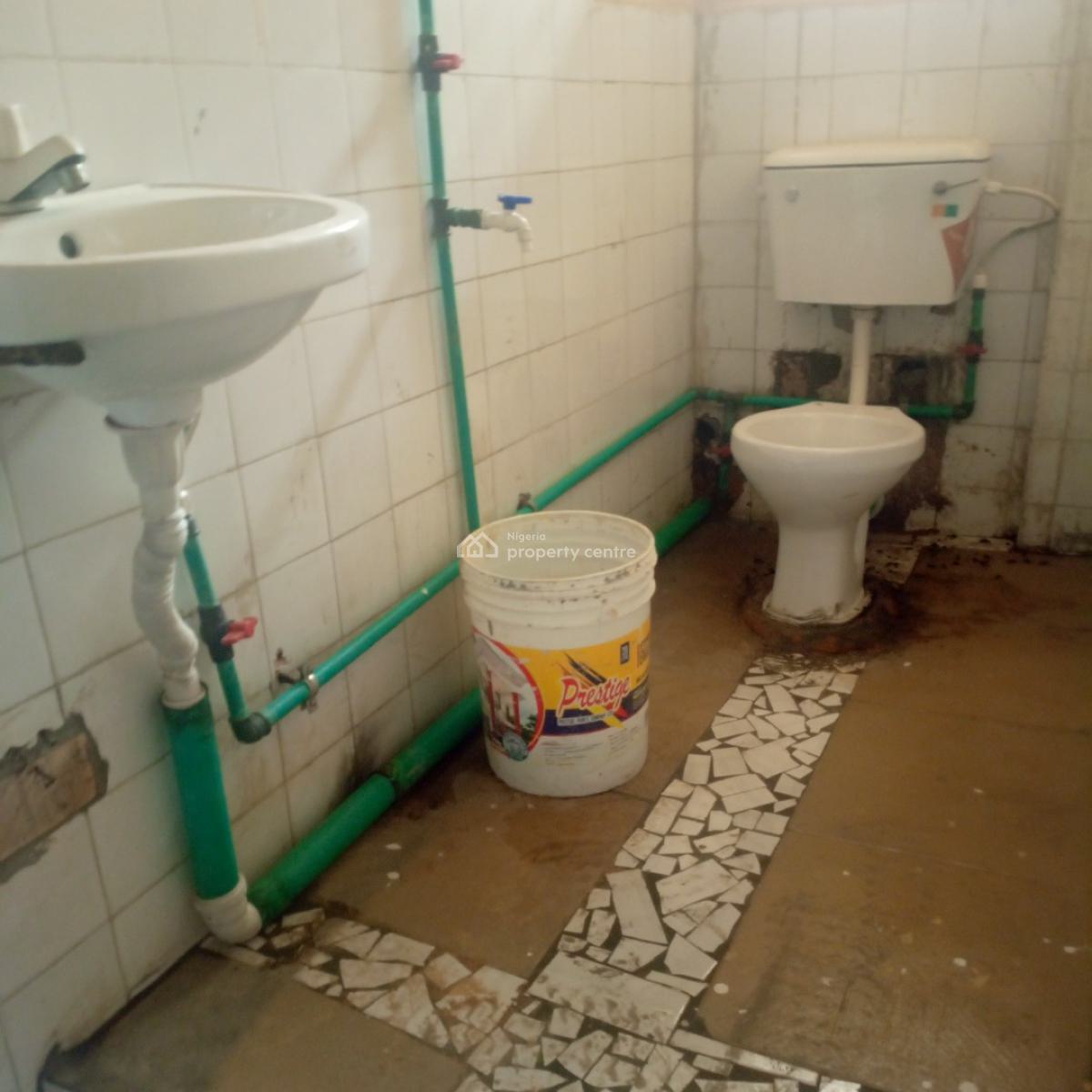 Nice Located Warehouse, Off Kilo Bus-stop, Kilo, Surulere, Lagos, Warehouse for Rent