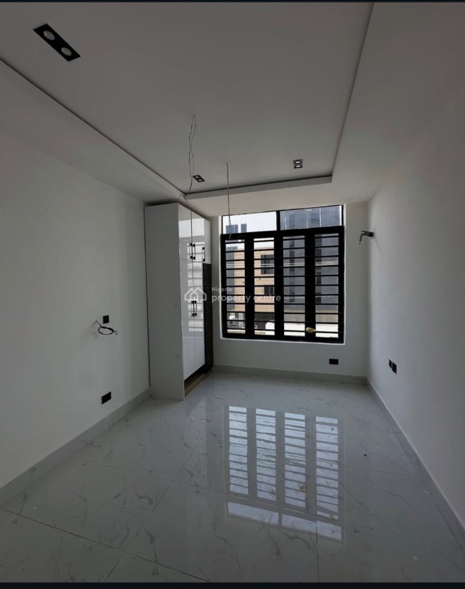 2 Bedroom Fully Serviced Apartment, Lekki Phase 1 Lagos, Lekki, Lagos, Flat / Apartment for Sale