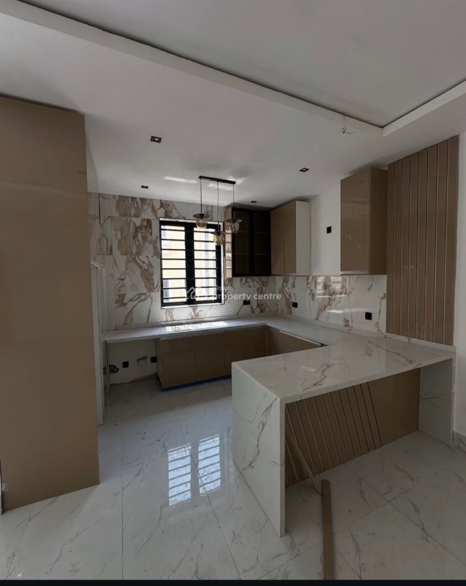 2 Bedroom Fully Serviced Apartment, Lekki Phase 1 Lagos, Lekki, Lagos, Flat / Apartment for Sale