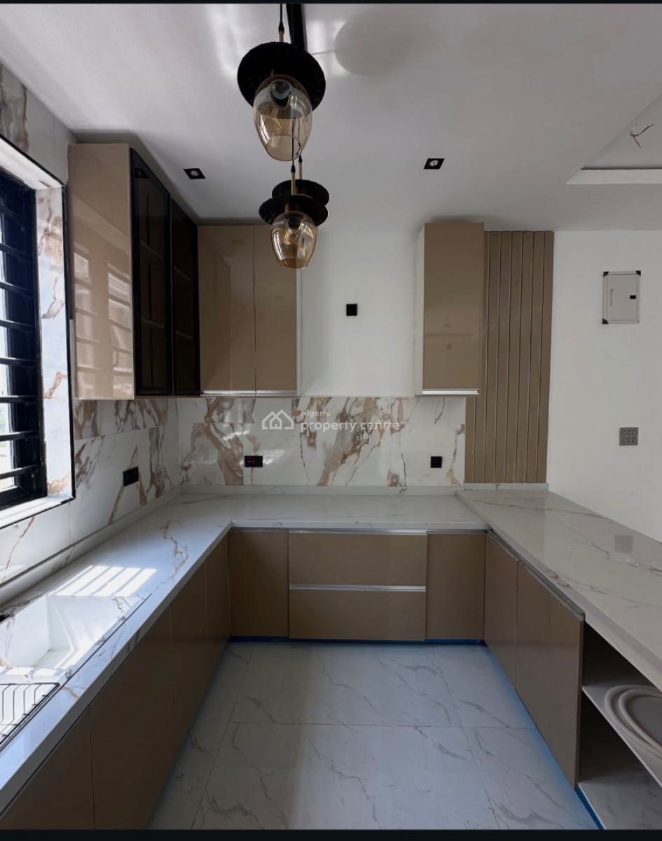 2 Bedroom Fully Serviced Apartment, Lekki Phase 1 Lagos, Lekki, Lagos, Flat / Apartment for Sale