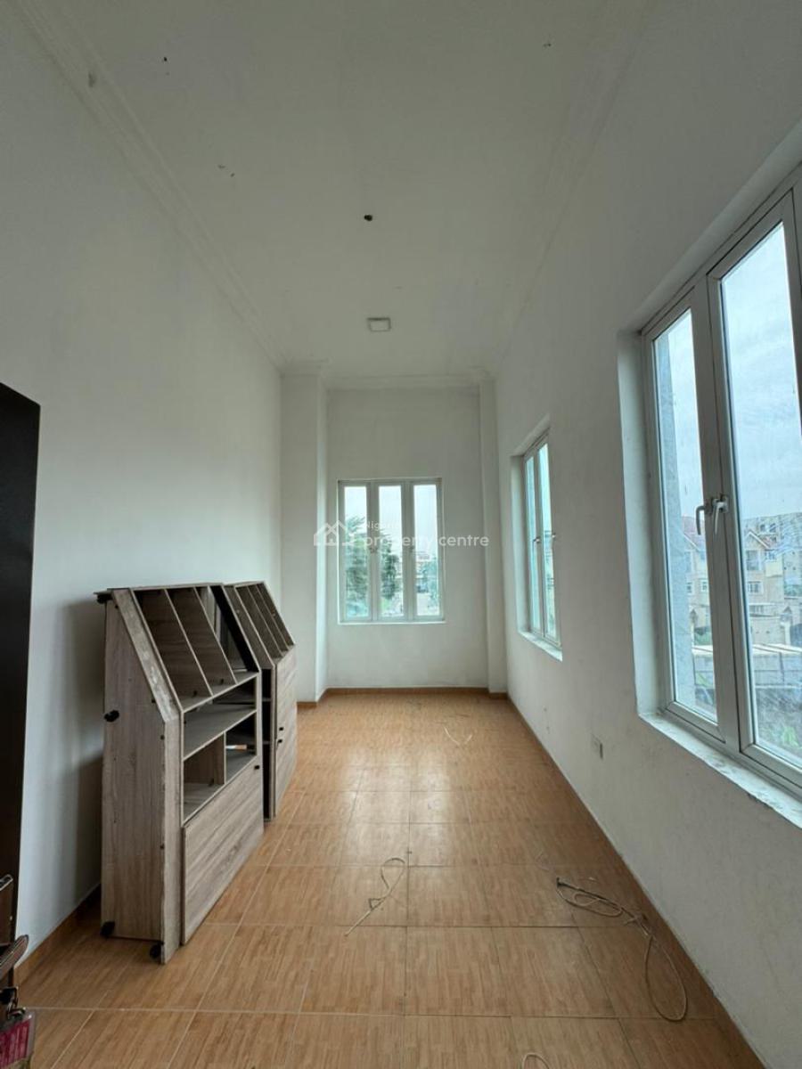 Well Maintained Office Spaces, Lekki Phase 1, Lekki, Lagos, Office Space for Rent