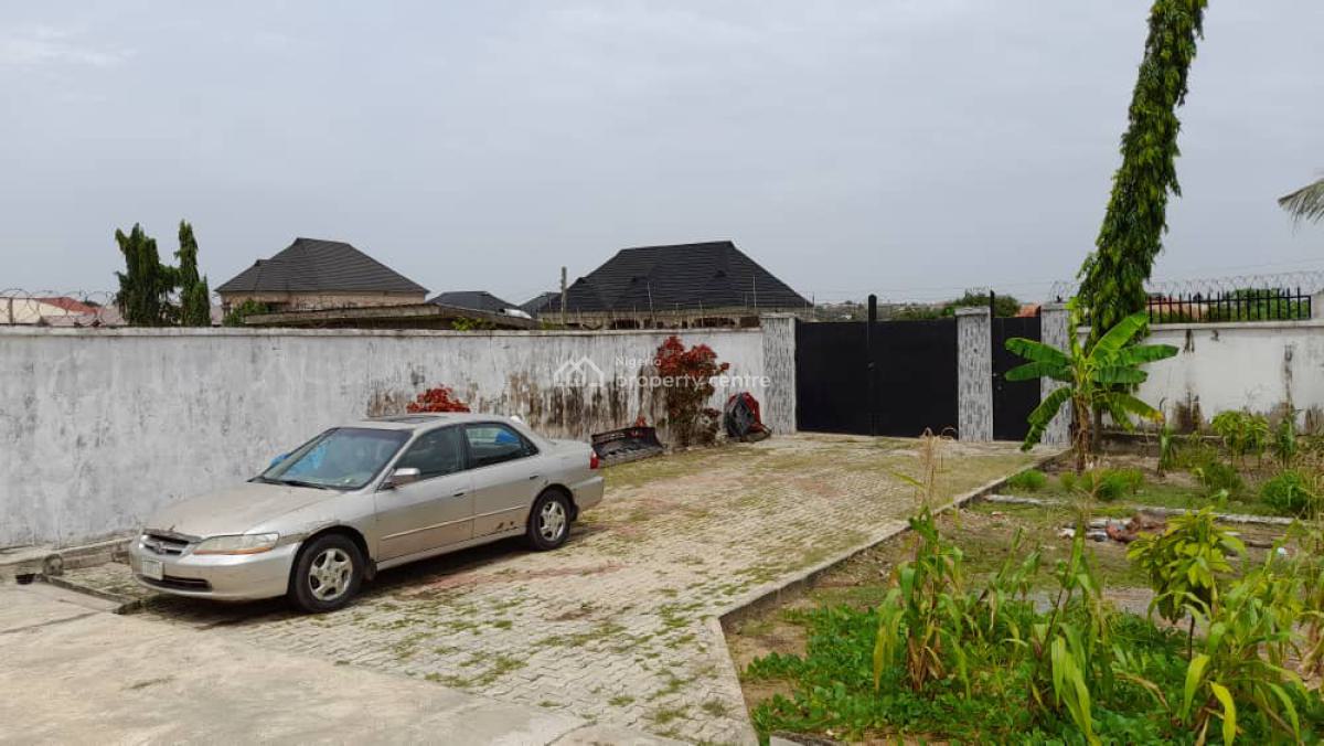 4 Bedroom Bungalow, Agric, Ikorodu, Lagos, Flat / Apartment for Sale