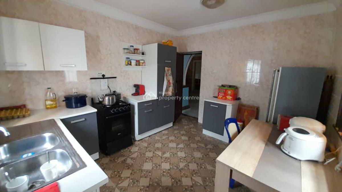 4 Bedroom Bungalow, Agric, Ikorodu, Lagos, Flat / Apartment for Sale