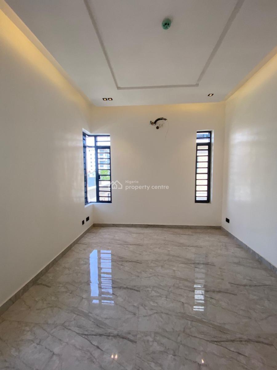 4 Bedroom Terrace Duplex with a Room Bq, Ikate, Lekki, Lagos, Terraced Duplex for Sale