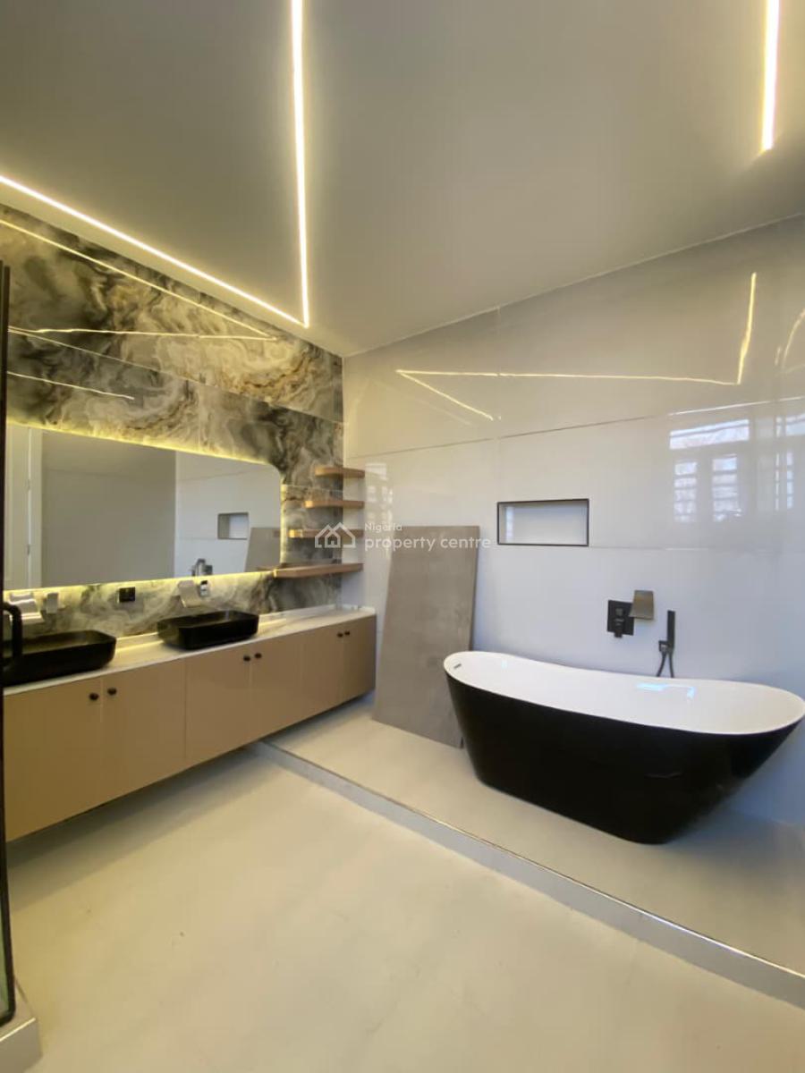 Massive 5 Bedroom Duplex with a Bq in a Serene Environment, Lekki Phase 1, Lekki, Lagos, House for Sale