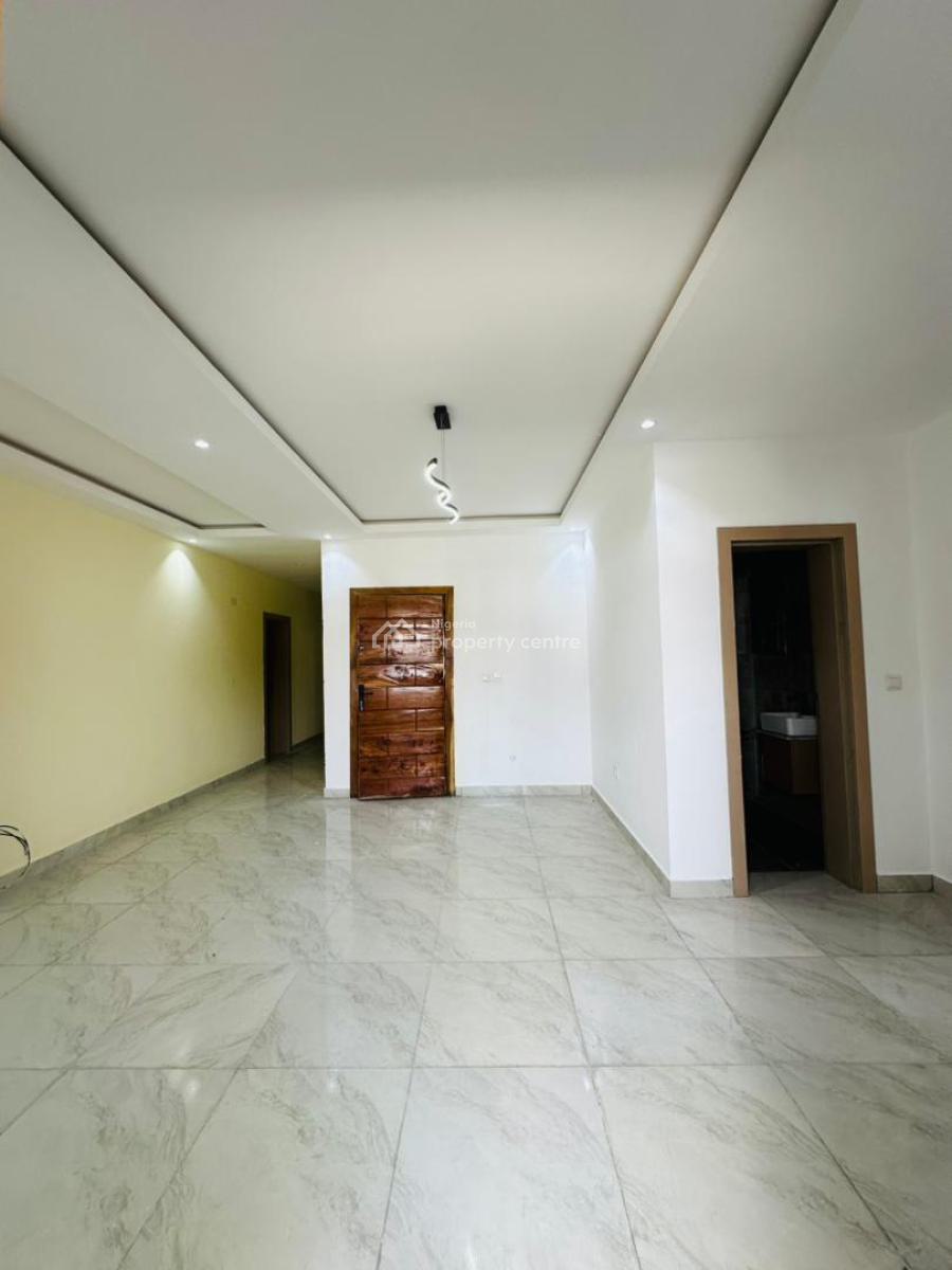 Newly Built 3 Bedroom Apartment, Lekki Phase 1, Lekki, Lagos, Flat / Apartment for Rent
