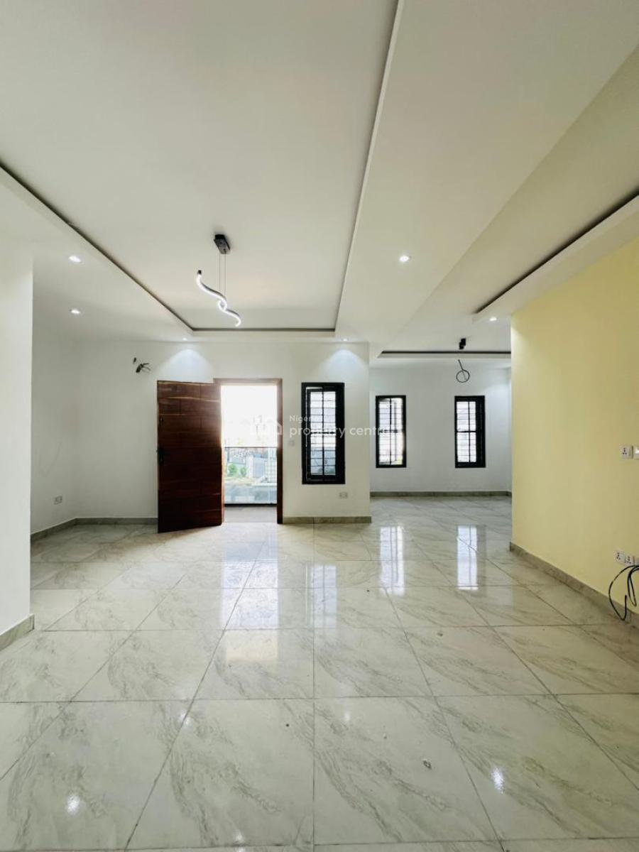 Newly Built 3 Bedroom Apartment, Lekki Phase 1, Lekki, Lagos, Flat / Apartment for Rent