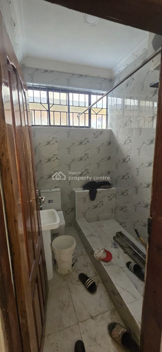 Refurbished Units of 3 Bedroom Flat, Ikota Villa Estate, Ikota, Lekki, Lagos, Flat / Apartment for Sale