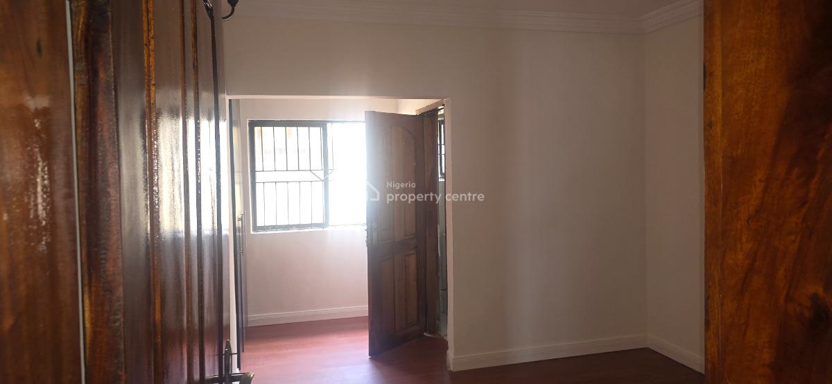 Refurbished Units of 3 Bedroom Flat, Ikota Villa Estate, Ikota, Lekki, Lagos, Flat / Apartment for Sale