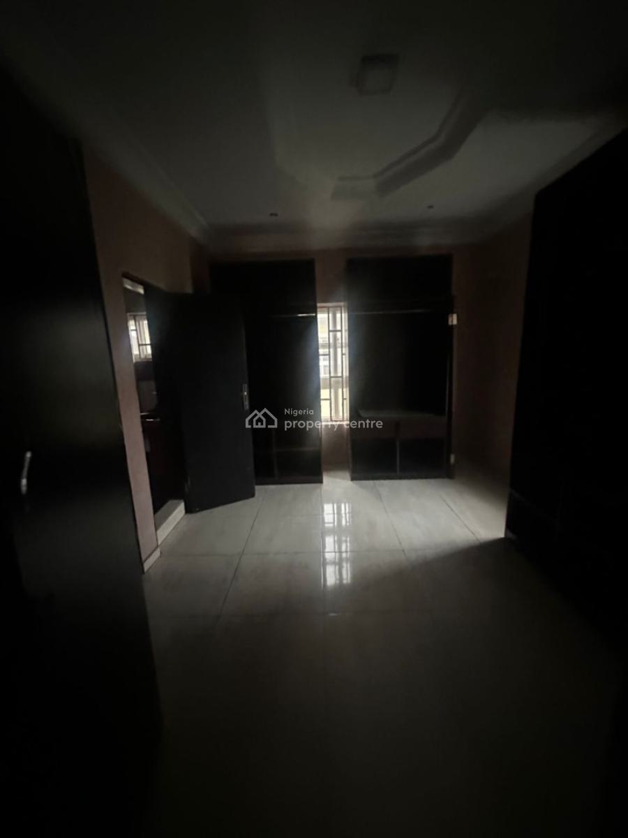 Massive 4bedroom Detached House with Bq, Chevron, Lekki, Lagos, Detached Duplex for Rent