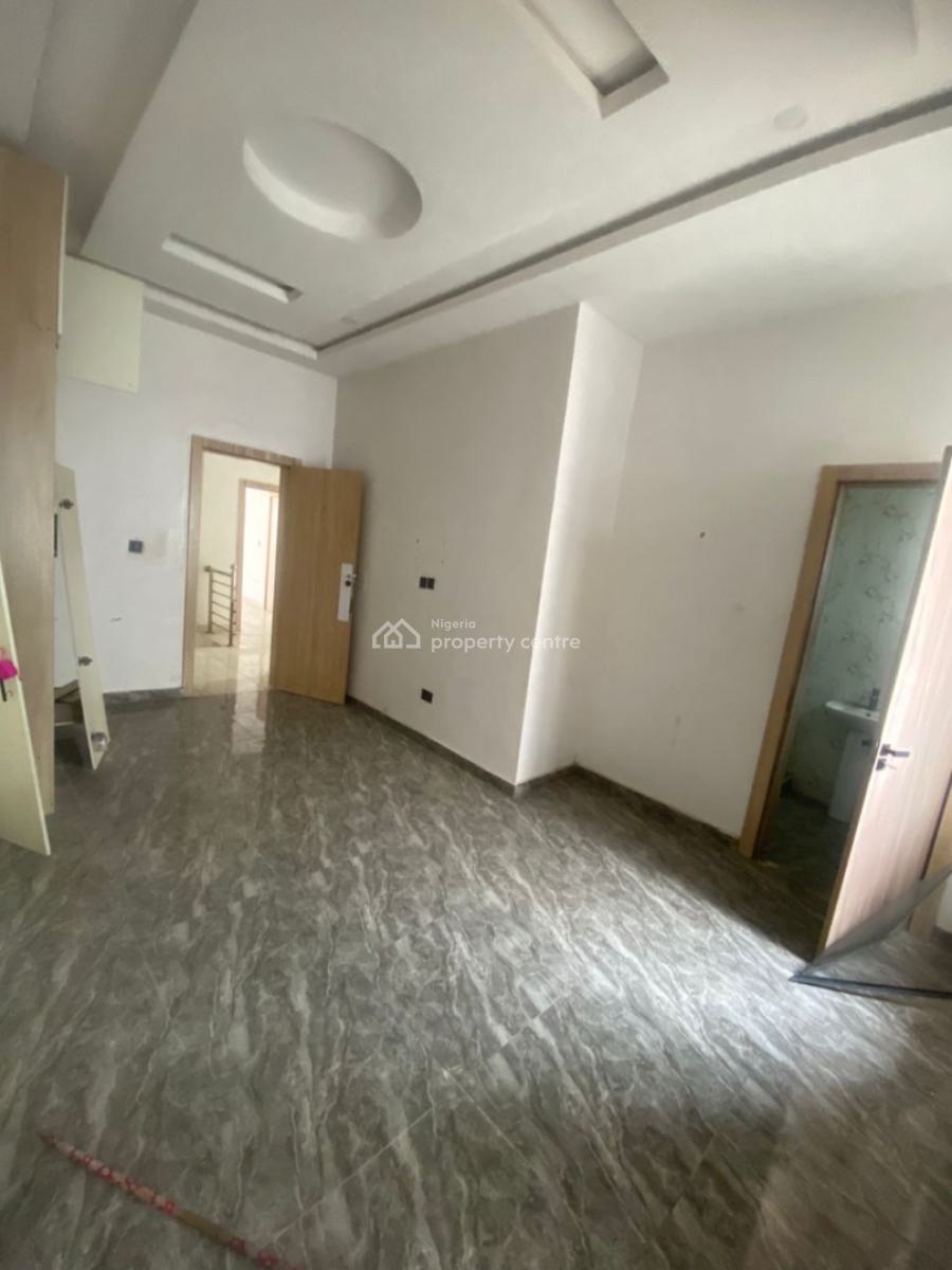 Luxury Shared Apartment, Gra, Ikota, Lekki, Lagos, Flat / Apartment for Rent