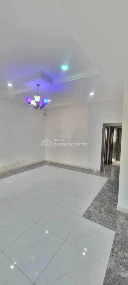Sharp and Spacious 3bedroom Flat, Thomas Estate, Ajah, Lagos, Flat / Apartment for Rent