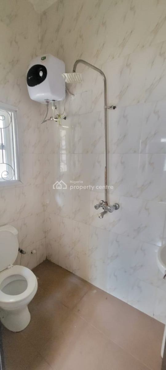 Sharp and Spacious 3bedroom Flat, Thomas Estate, Ajah, Lagos, Flat / Apartment for Rent