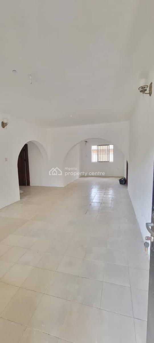 Spacious and Sharp 3bedroom Flat, Thomas Estate, Ajah, Lagos, Flat / Apartment for Rent