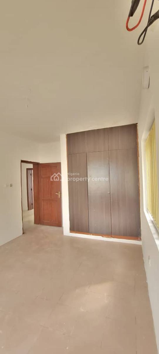 Spacious and Sharp 3bedroom Flat, Thomas Estate, Ajah, Lagos, Flat / Apartment for Rent