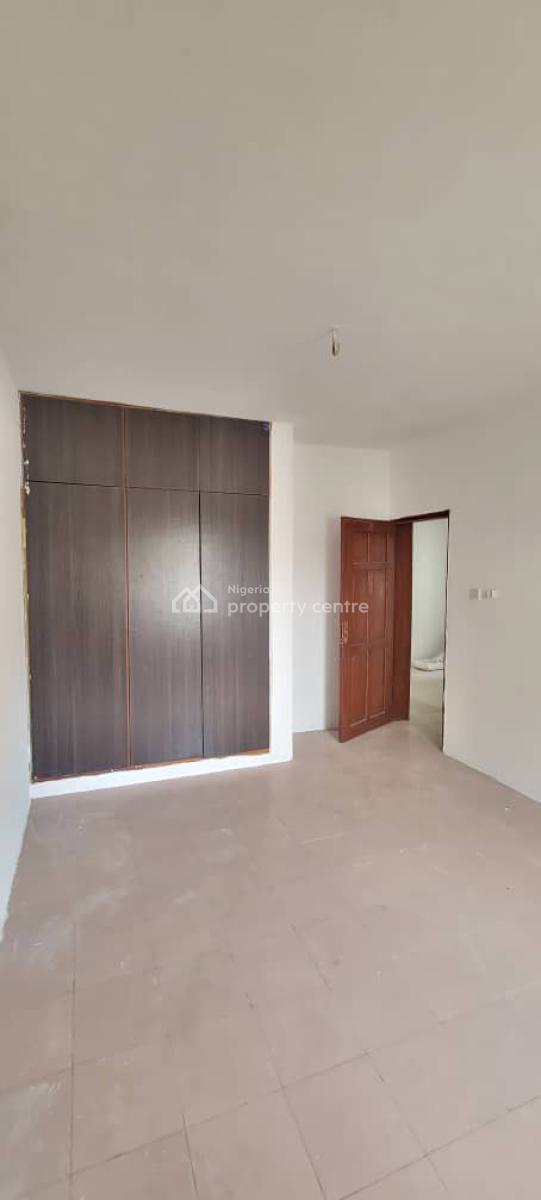 Spacious and Sharp 3bedroom Flat, Thomas Estate, Ajah, Lagos, Flat / Apartment for Rent