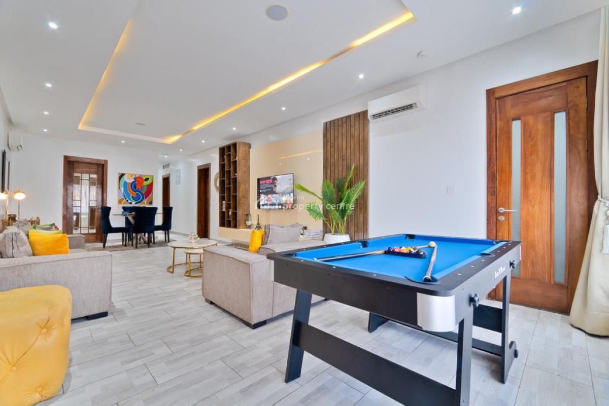 Luxury New 1bedroom with Ps5 -big Mirror -board Games - Balcony, Lekki Phase 1, Lekki, Lagos, Flat / Apartment Short Let