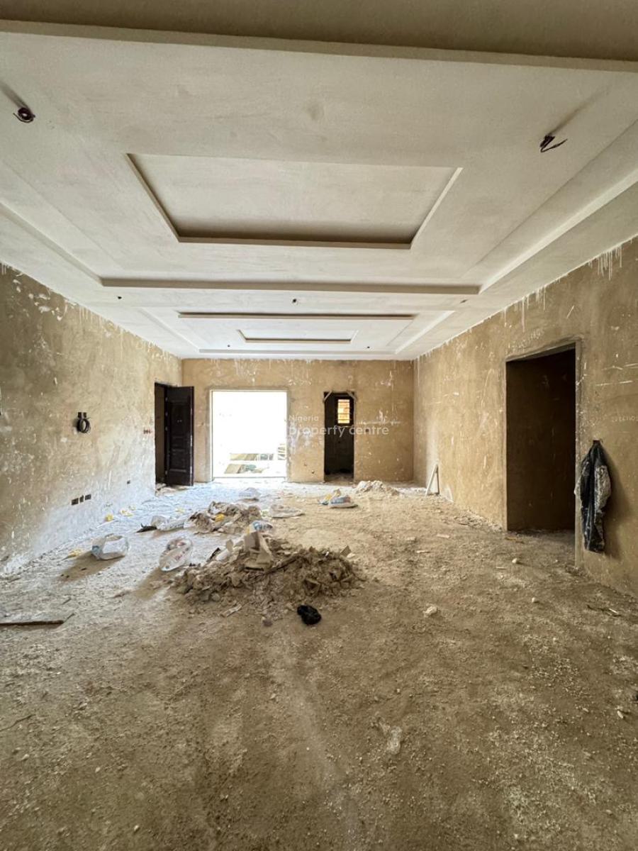 Very Spacious 3 Bedroom Apartment, Yaba, Yaba, Lagos, Block of Flats for Sale