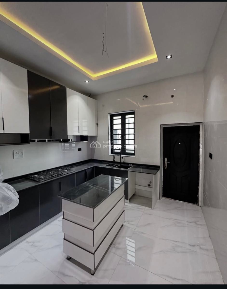 4 Bedroom Terrace Spacious Duplex, Ikota Lekki Lagos, Lekki, Lagos, Terraced Duplex for Sale