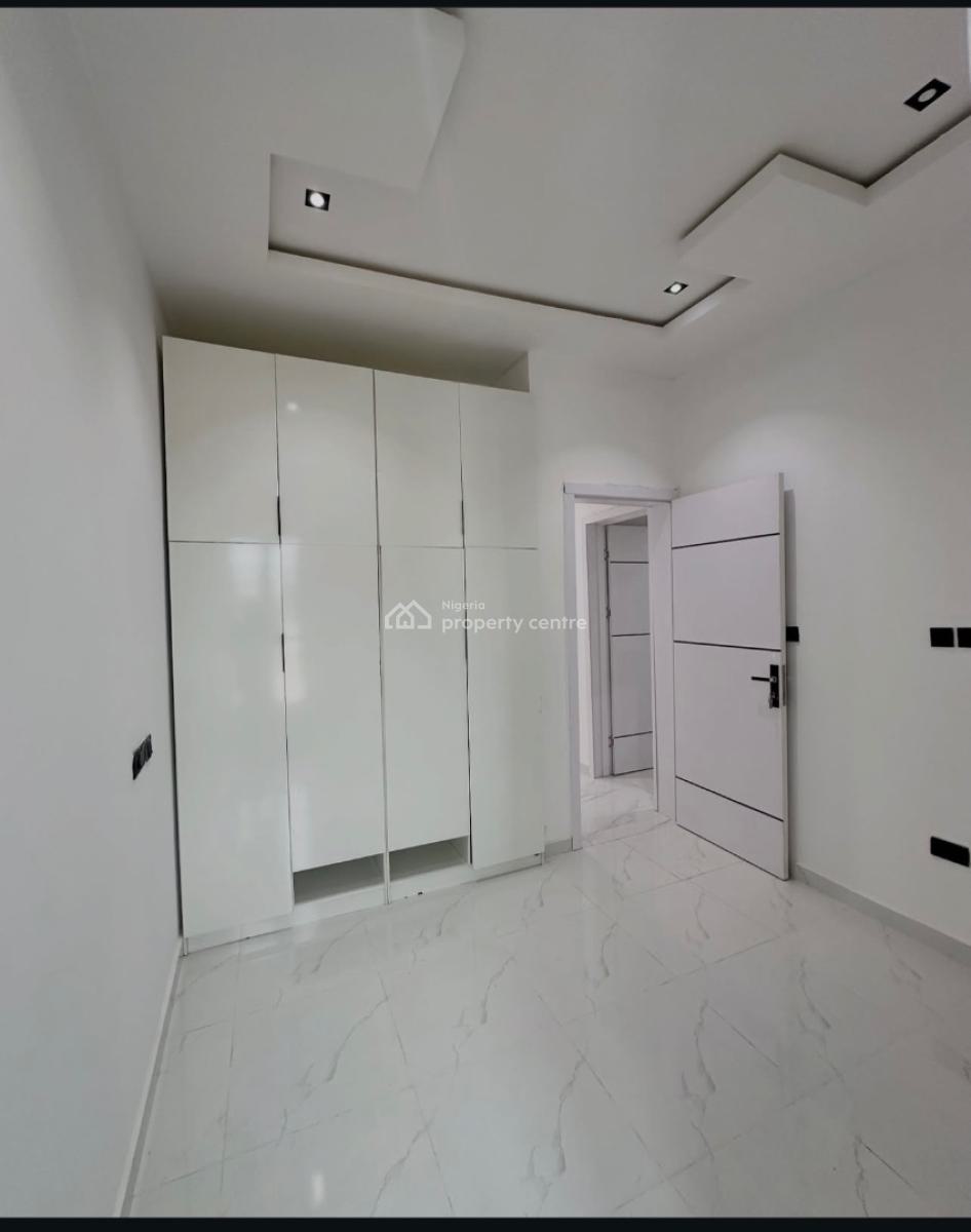 4 Bedroom Terrace Spacious Duplex, Ikota Lekki Lagos, Lekki, Lagos, Terraced Duplex for Sale