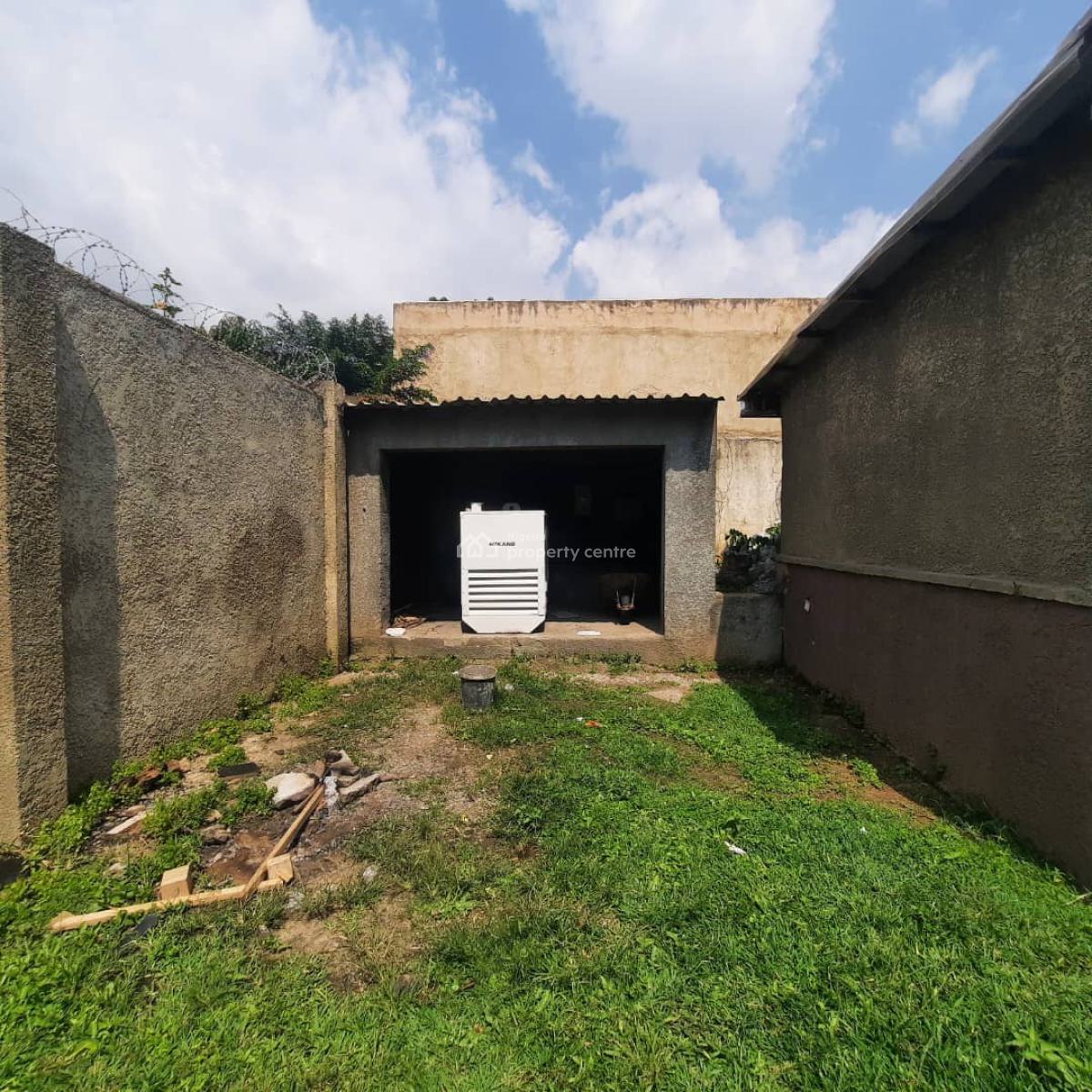 5 Bed-room,  2 Rooms Guest Chalet, Green Area, Out Door Bar and Genera, Maitama, Maitama District, Abuja, Detached Duplex for Rent