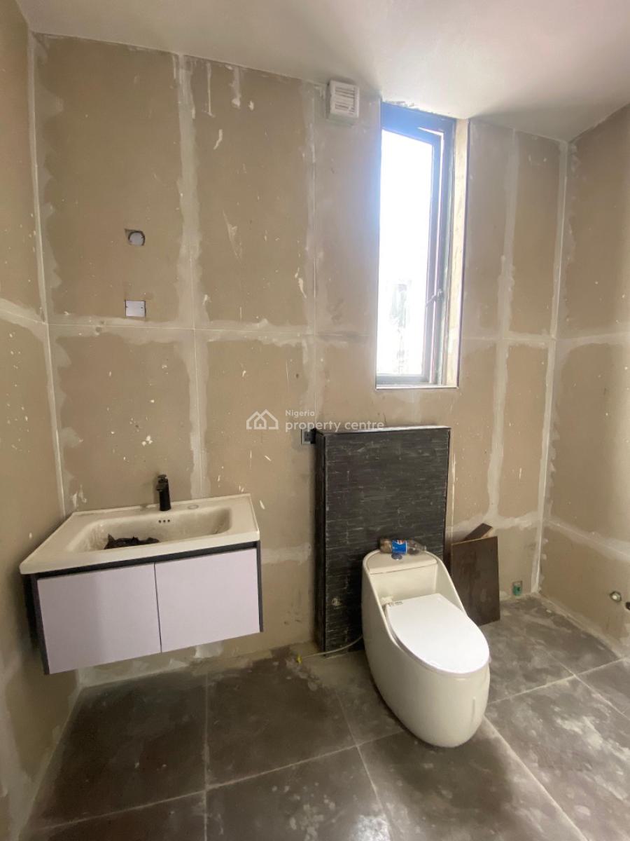 Aesthetically Pleasing 5 Bedroom Semi Detached Duplex with Pool, Lekki Phase 1, Lekki, Lagos, Semi-detached Duplex for Sale