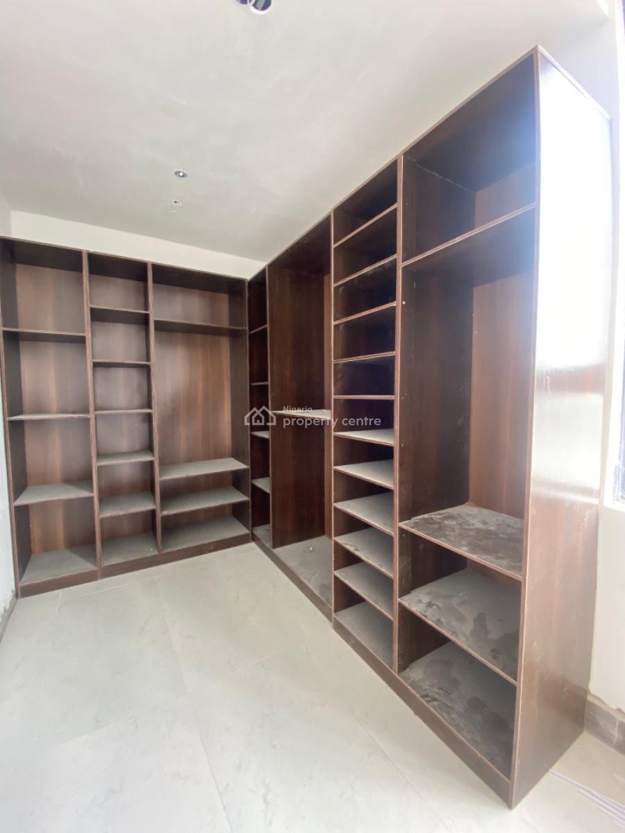 Aesthetically Pleasing 5 Bedroom Semi Detached Duplex with Pool, Lekki Phase 1, Lekki, Lagos, Semi-detached Duplex for Sale