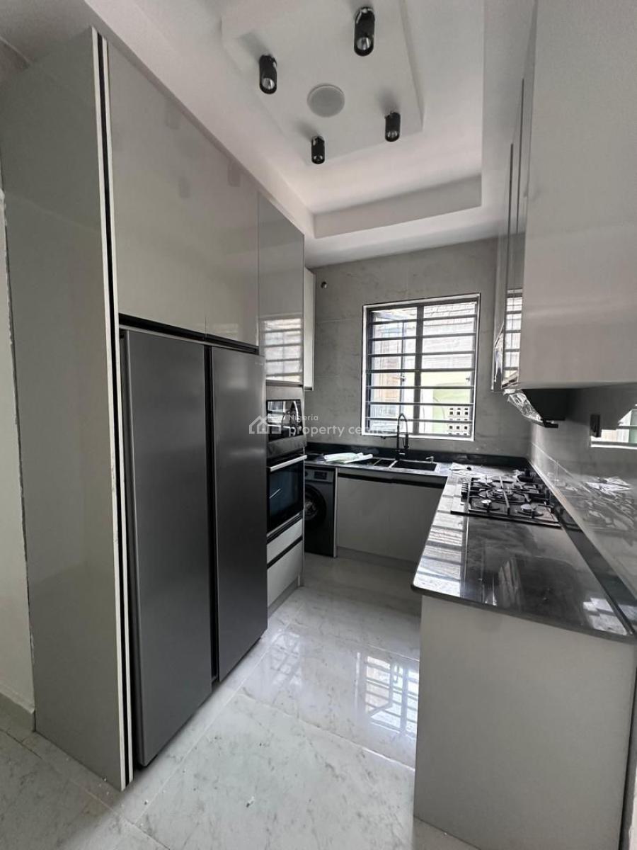 Very Affordable 4 Bedroom Terrace Duplex with Bq, Newly Built Luxury Home on 2 Floors Within a Calm Neighborhood, Lekki Phase 1, Lekki, Lagos, Terraced Duplex for Sale