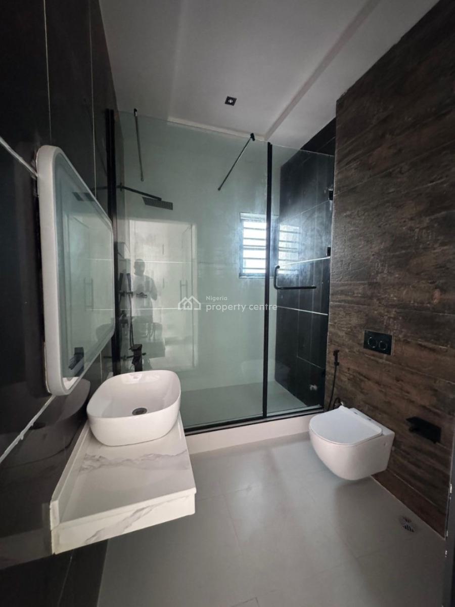 Luxurious 4-bed Terrace Offers The Perfect Blend of Comfort, Style, Luxurious 4-bed Terrace Offers The Perfect Blend of Comfort, Style, Ikota, Lekki, Lagos, Terraced Duplex for Sale