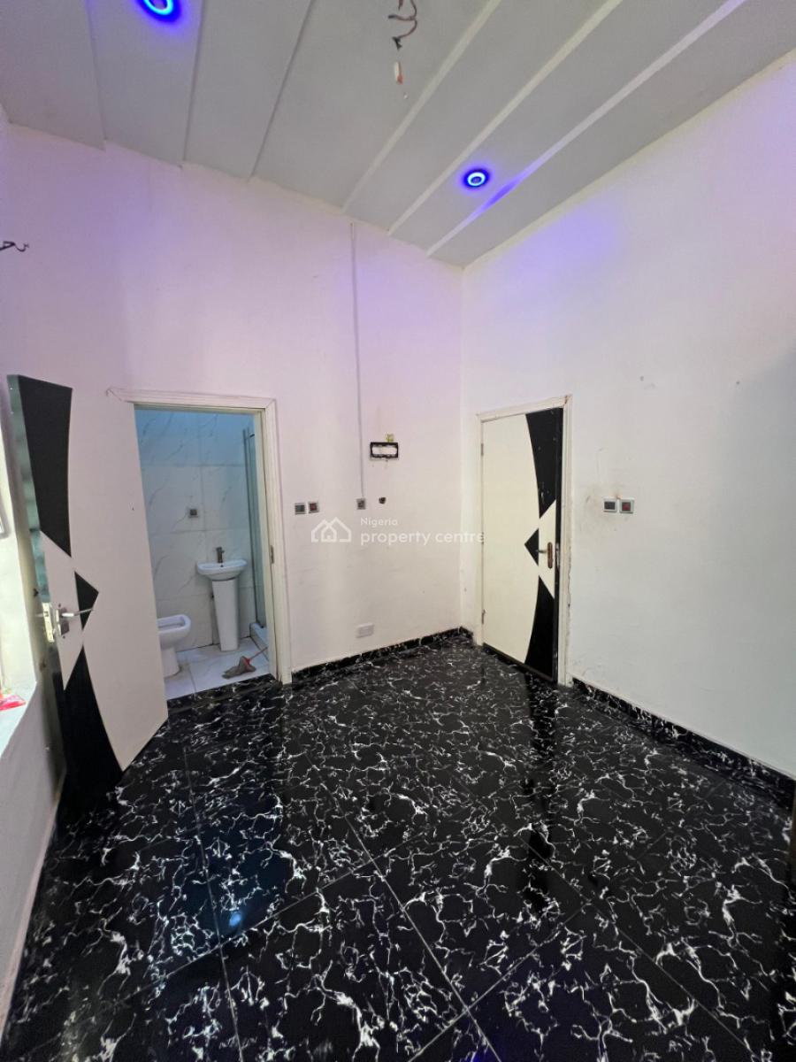 Luxurious Share Apartment at Ikota Villa Estate Lekki, Ikota Villa Estate Lekki Phase 2, Ikota, Lekki, Lagos, Self Contain (single Rooms) for Rent
